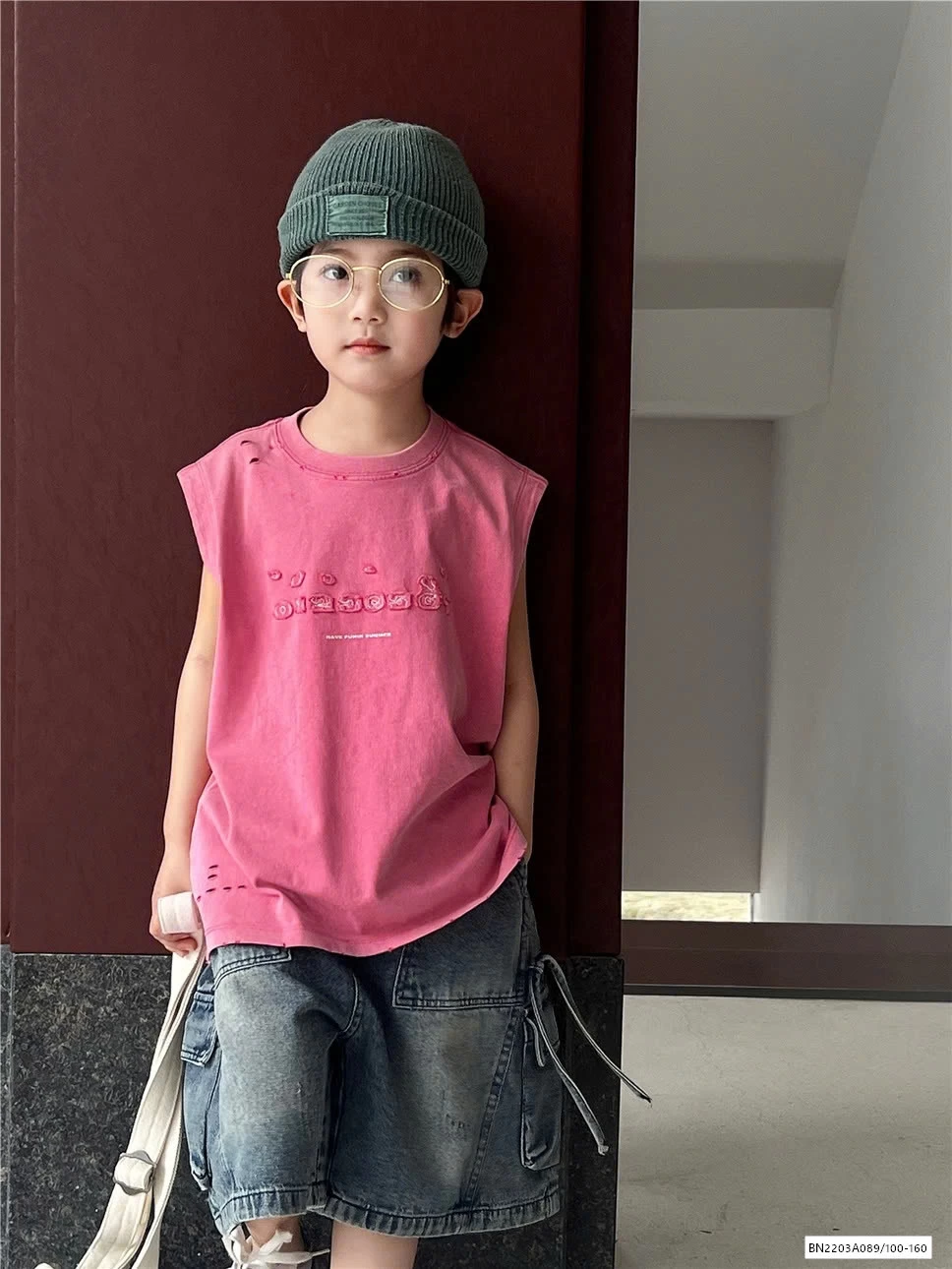 ÁO SÁT NÁCH THÊU CHỮ SNIDOLS