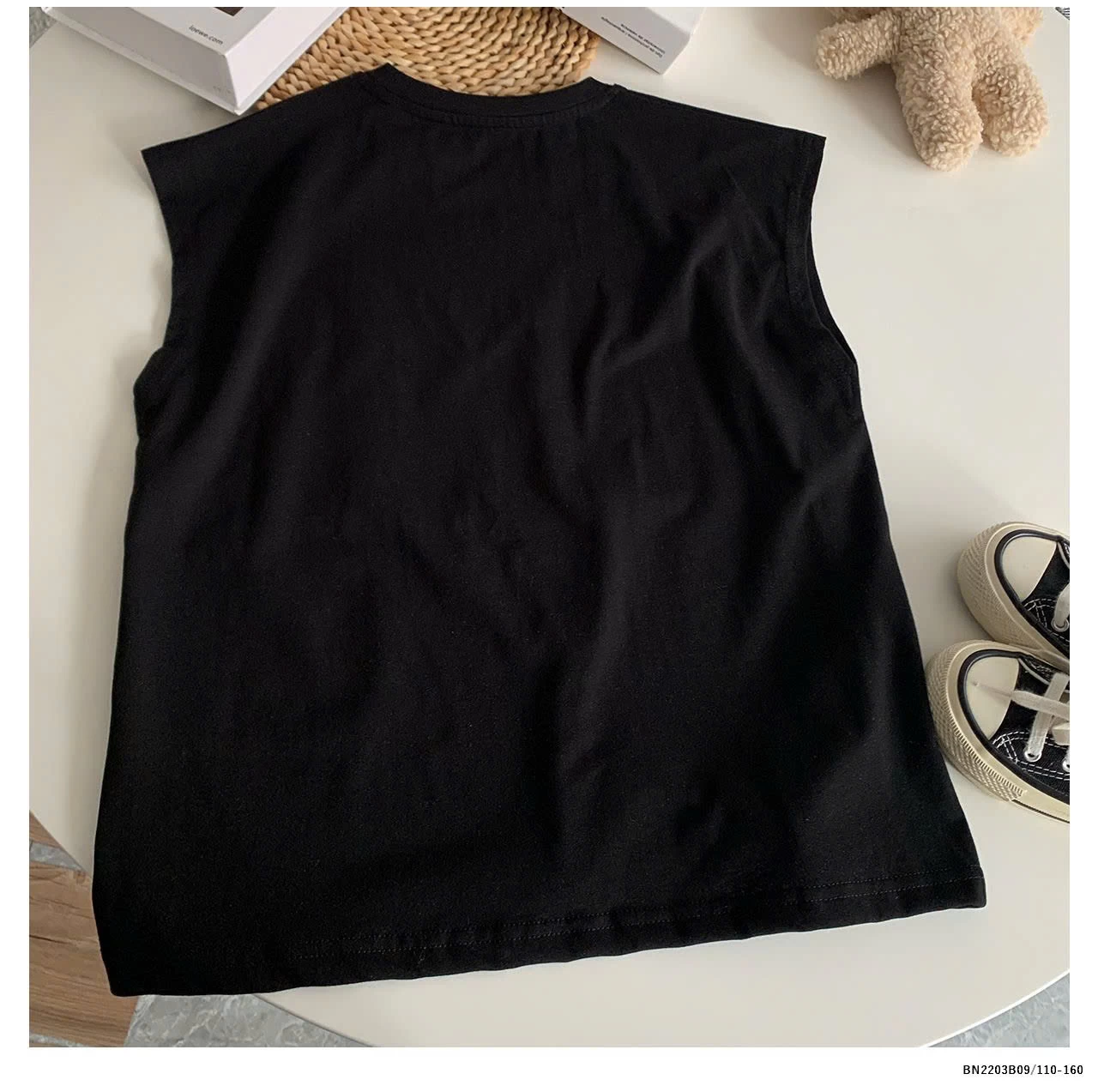 Set áo tanktop chữ mix quần jean rách