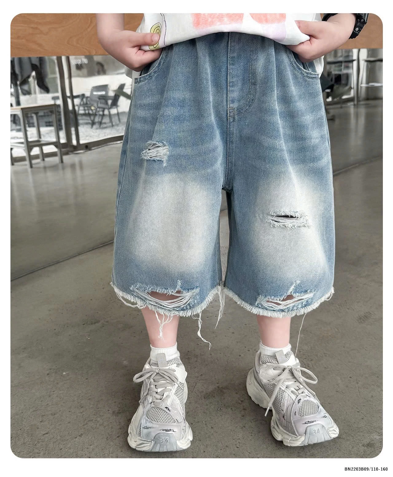 Set áo tanktop chữ mix quần jean rách