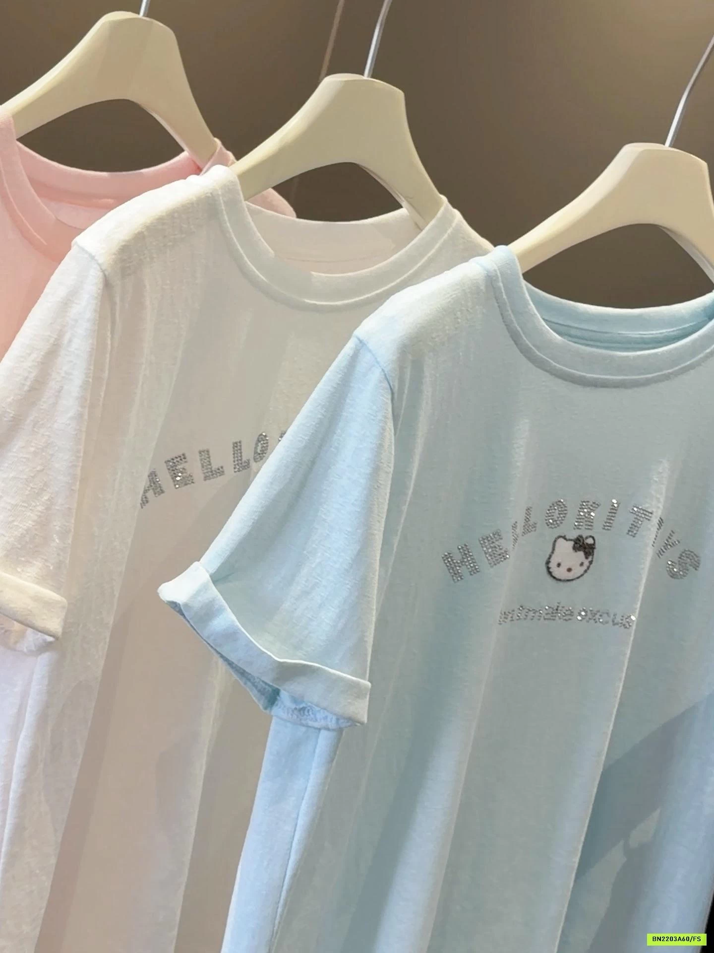 ÁO THUN NGẮN TAY KITTY ANNA