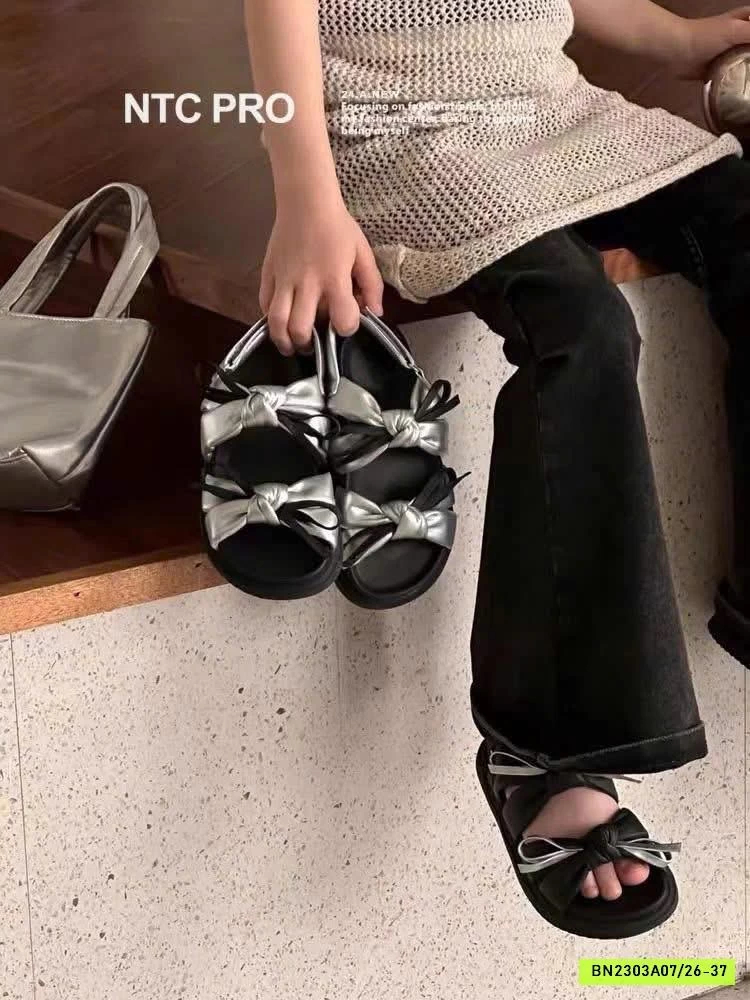 SANDAL QUAI ĐÍNH NƠ BG