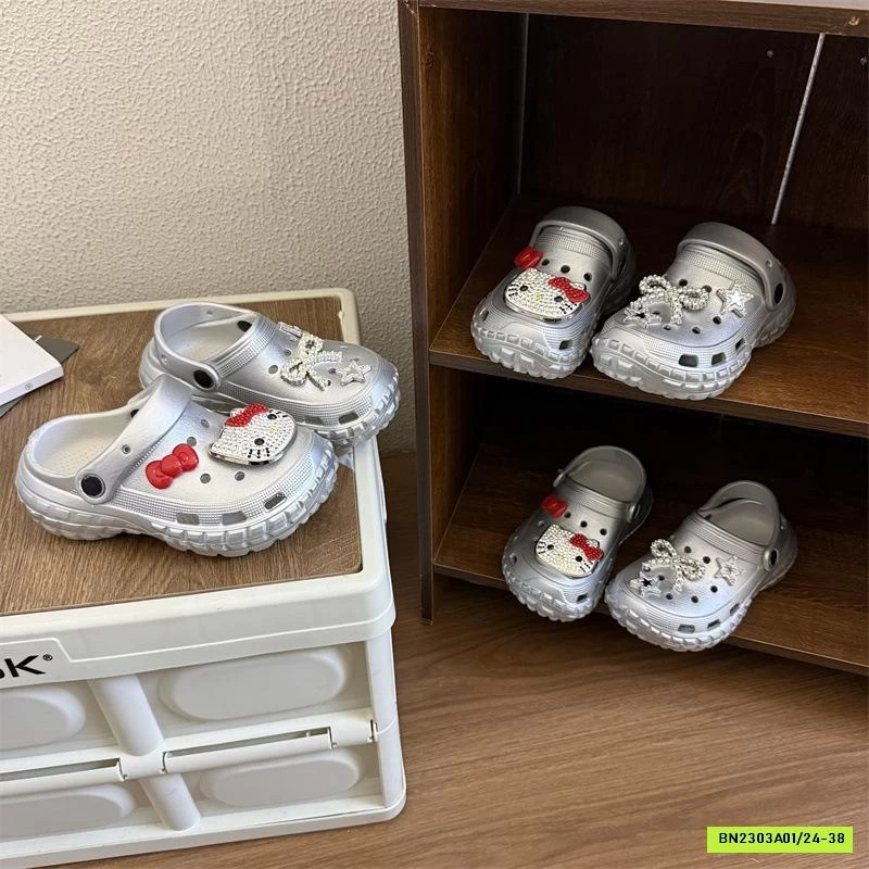 CROCS BẠC CHARM KITTY