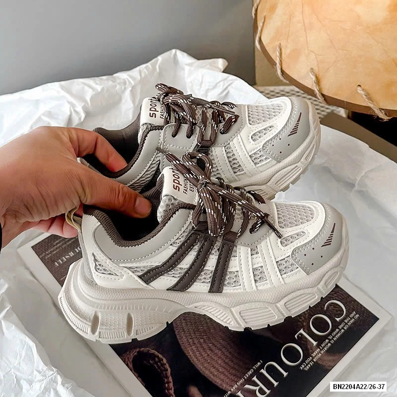 GIÀY THỂ THAO ĐẾ SÓNG