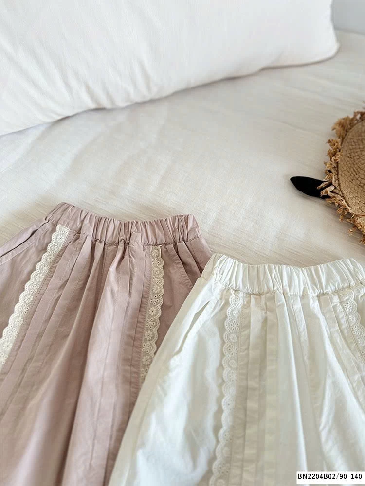 QUẦN THÔ PHỐI VIỀN REN