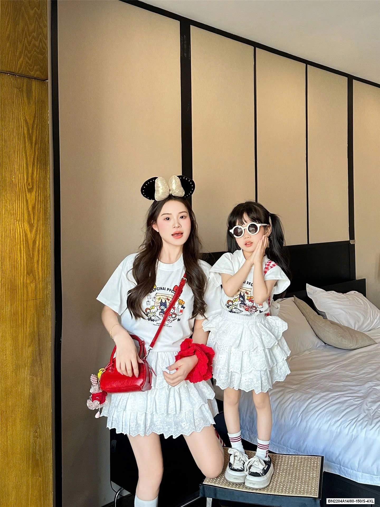 ÁO THUN KITTY GIA ĐÌNH