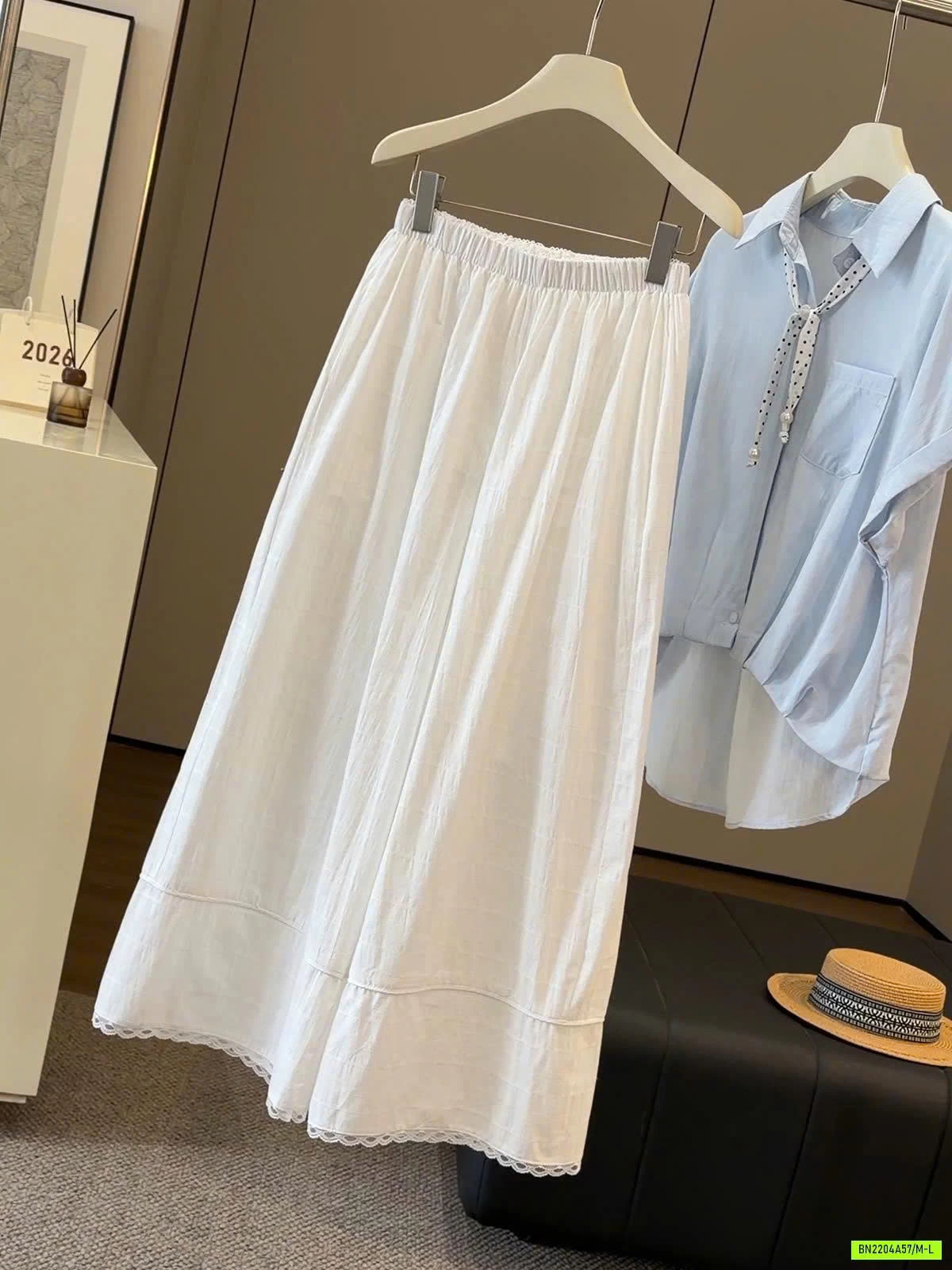 QUẦN ĐŨI ỐNG RỘNG ANNA GẤU VIỀN REN