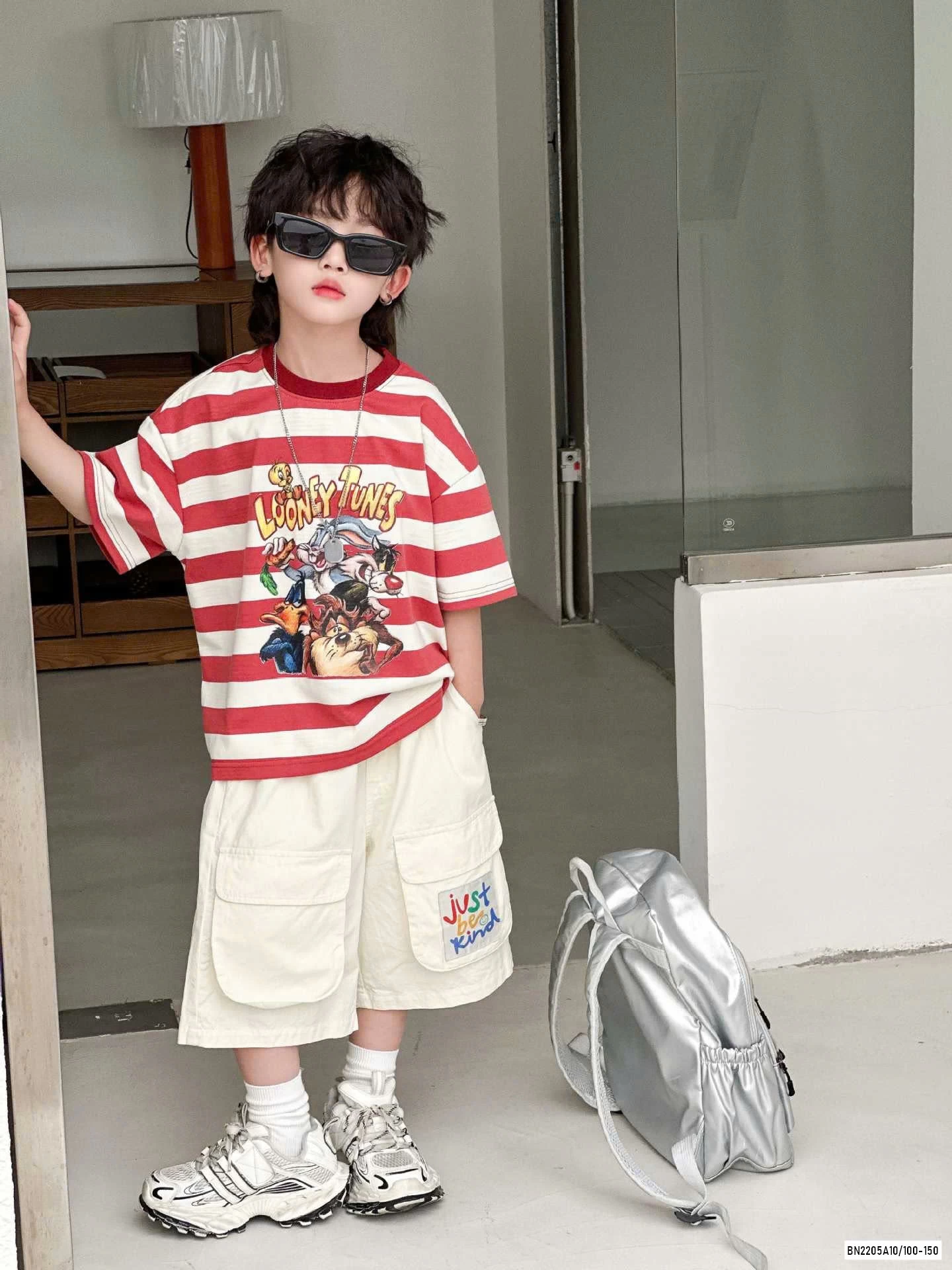 ÁO ĐỎ KẺ MIX SHORT TRẮNG