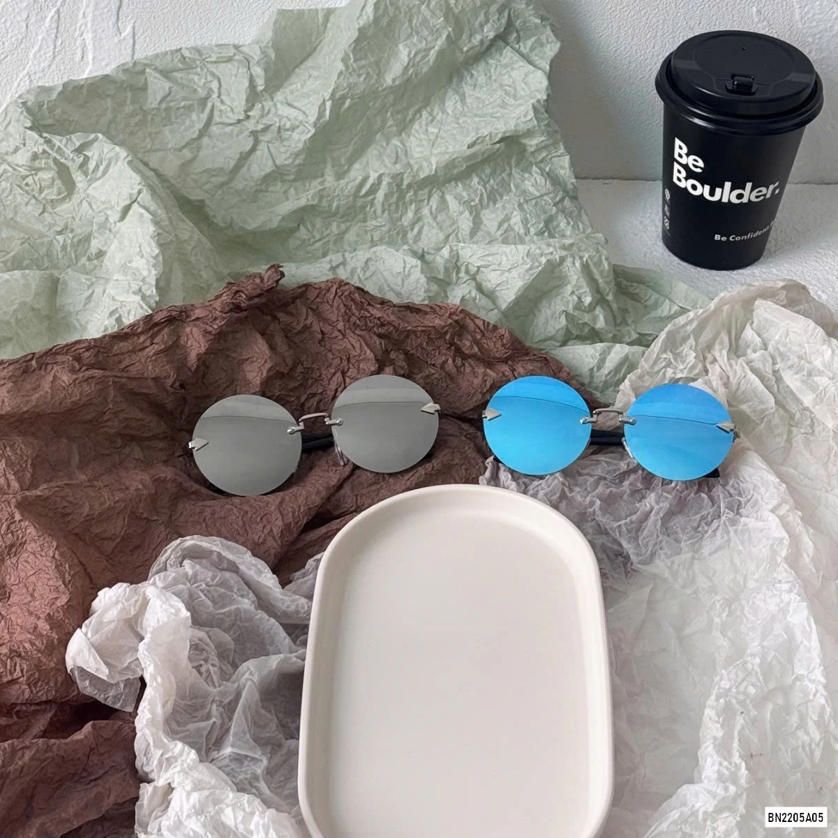 KÍNH RÂM TRÁNG GƯƠNG