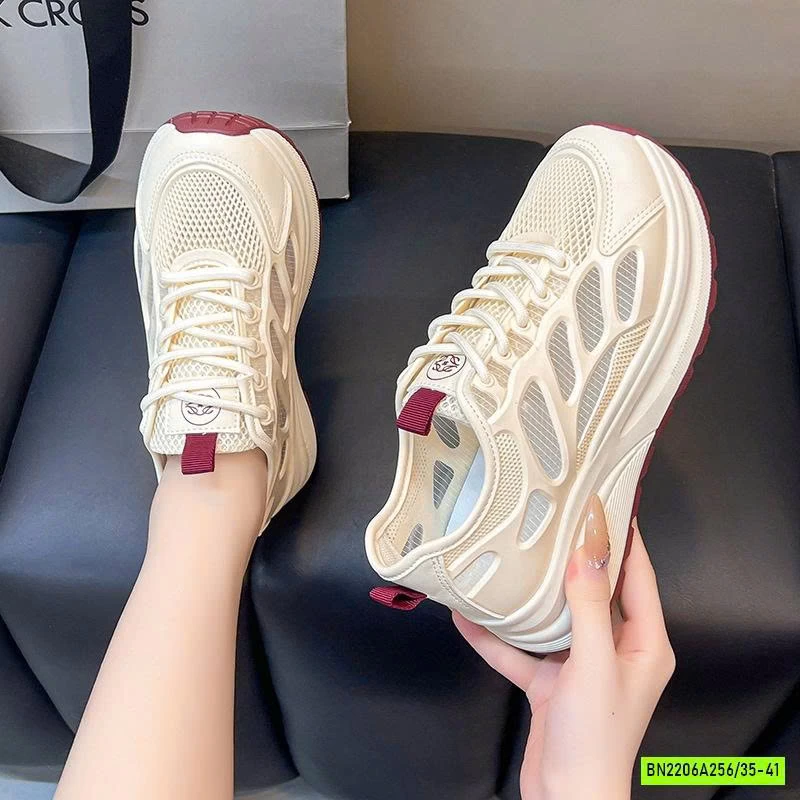 GIÀY THỂ THAO THOÁNG KHÍ NỮ