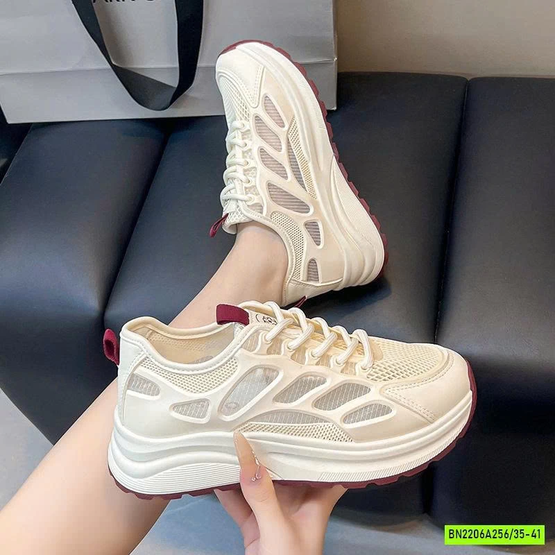 GIÀY THỂ THAO THOÁNG KHÍ NỮ