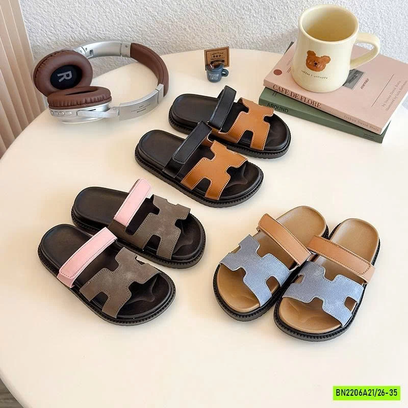 DÉP QUAI CHỮ H PHỐI MÀU