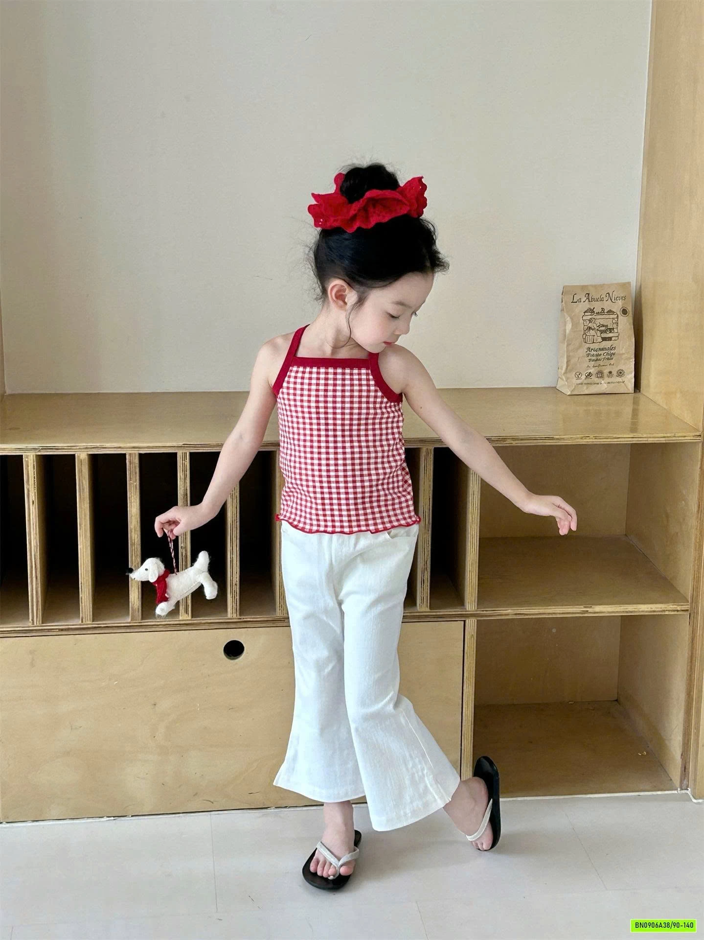 ÁO 2 DÂY CARO ĐỎ MIX QUẦN LOE