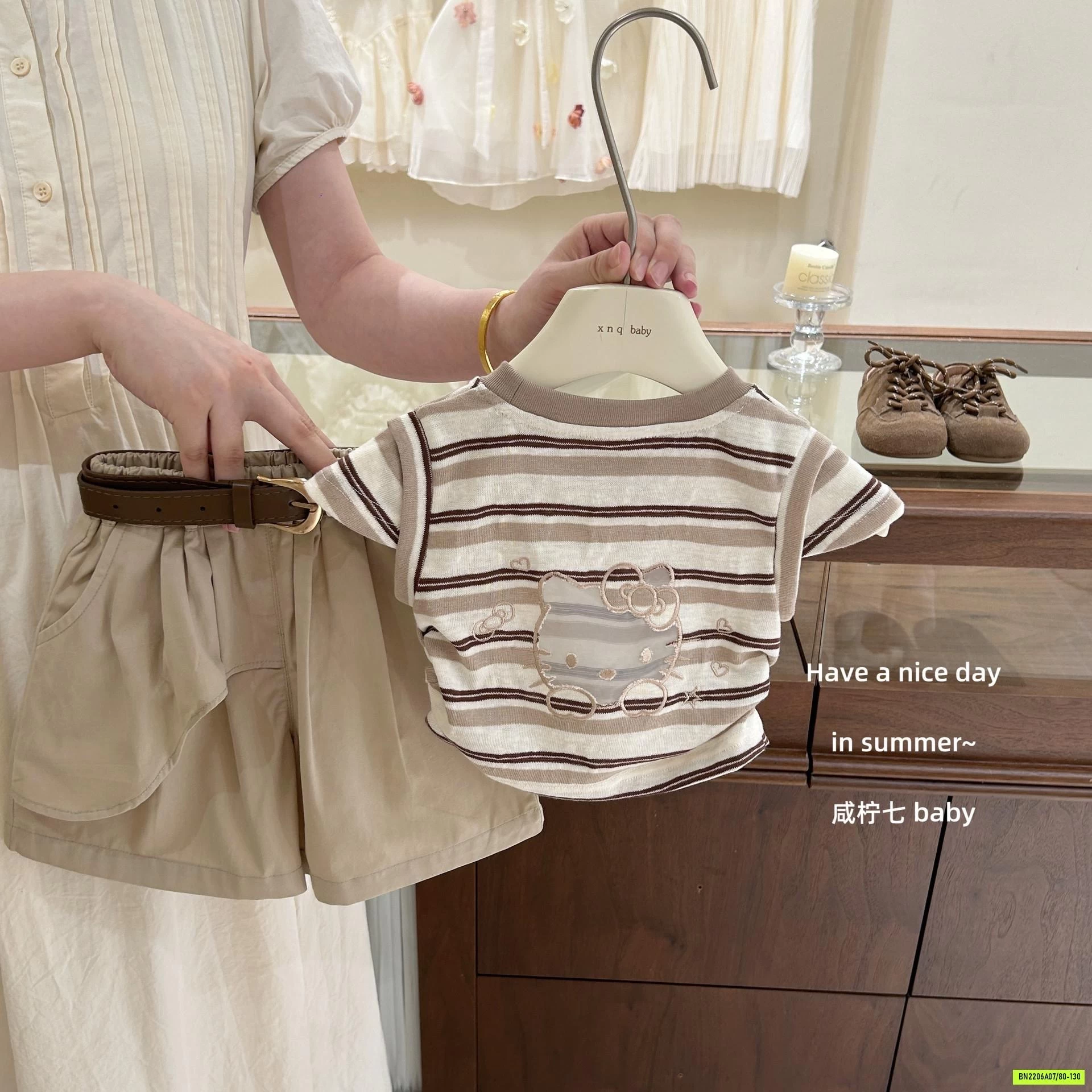 SÉT MÈO KẺ MIX SHORT KAKI TBABY