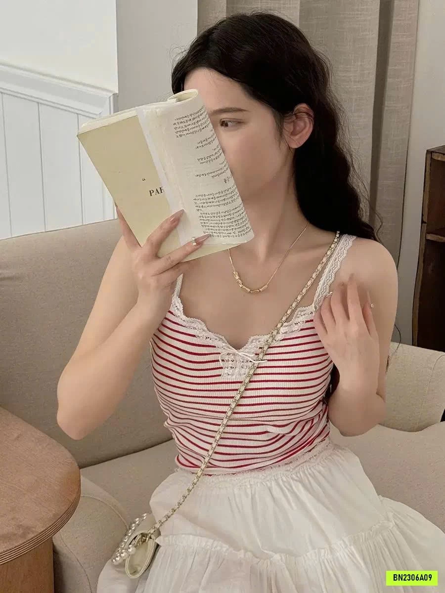 ÁO HAI DÂY KÈM MÚT NGỰC