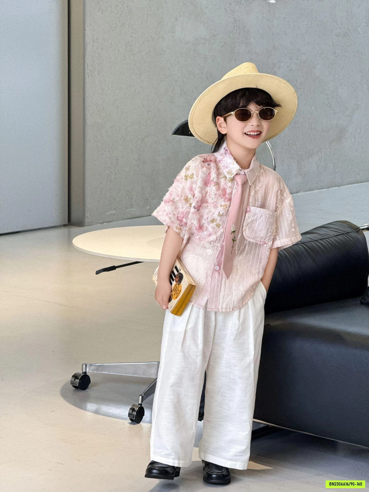 SƠ MI HỒNG THÊU HOA MIX ĐŨI SUÔNG