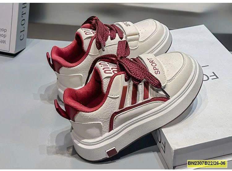 GIẦY THỂ THAO BÉ TRAI ĐỘN ĐẾ