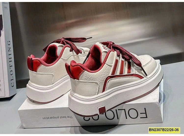 GIẦY THỂ THAO BÉ TRAI ĐỘN ĐẾ