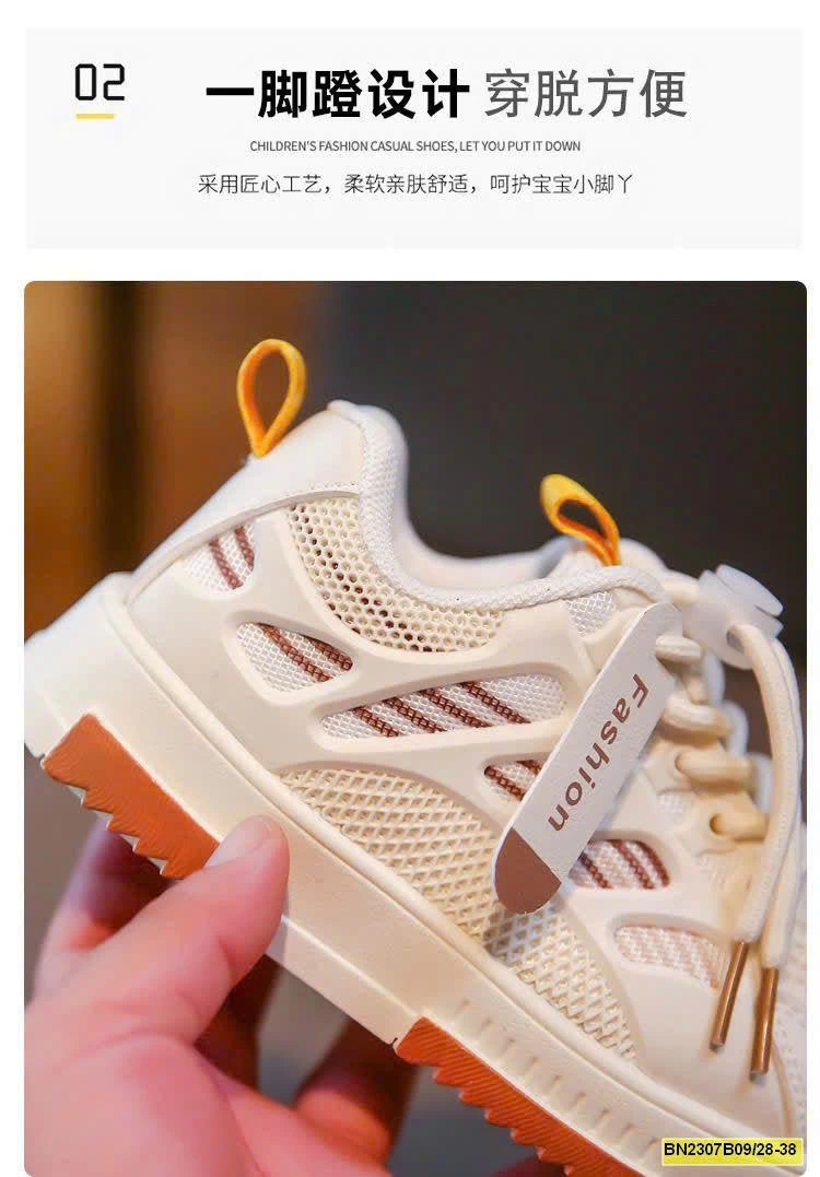 GIÀY THỂ THAO THOÁNG KHÍ CHO BÉ TRAI