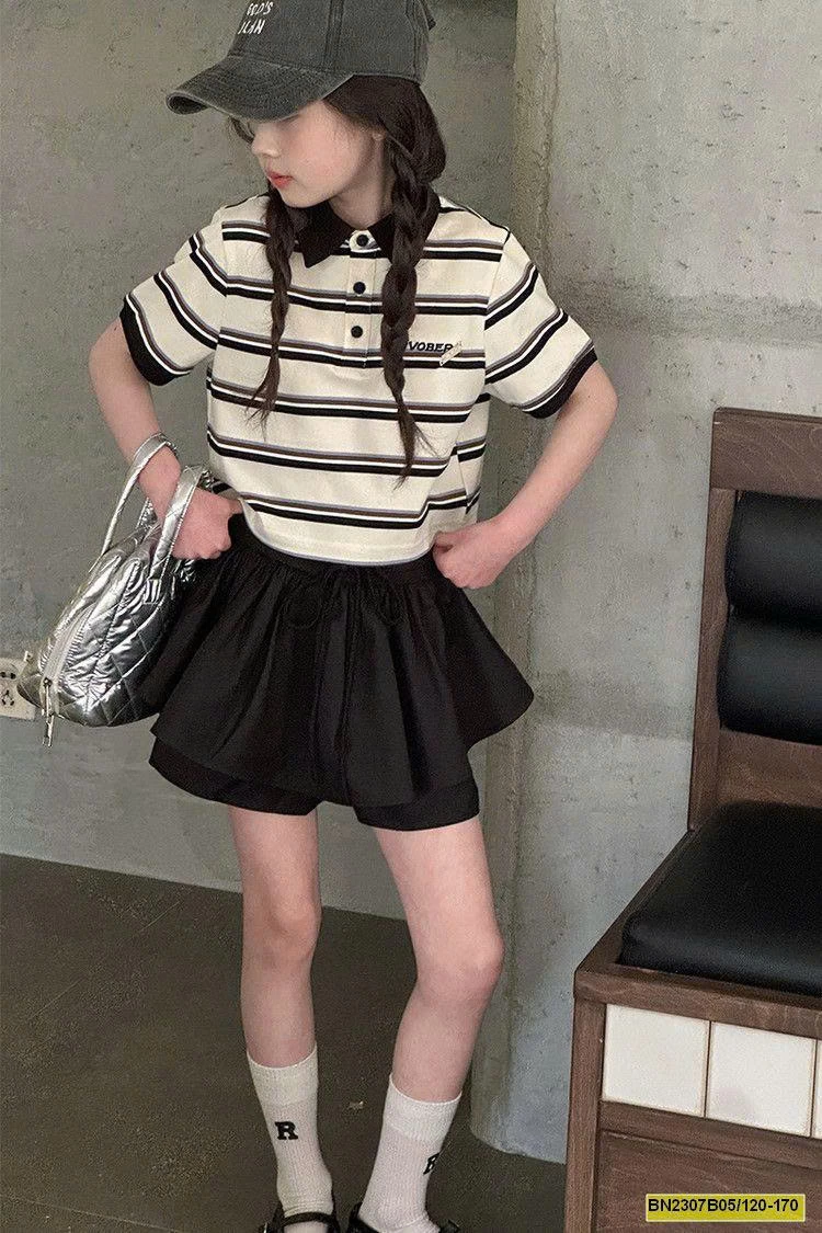 SÉT POLO KẺ MIX QUẦN VÁY ĐEN