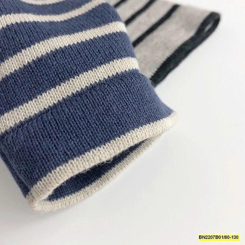 ÁO LEN KẺ NGANG MTINYQUEEEN