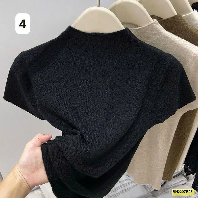 ÁO MONTOGHI CỔ LỌ