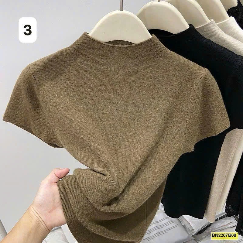 ÁO MONTOGHI CỔ LỌ