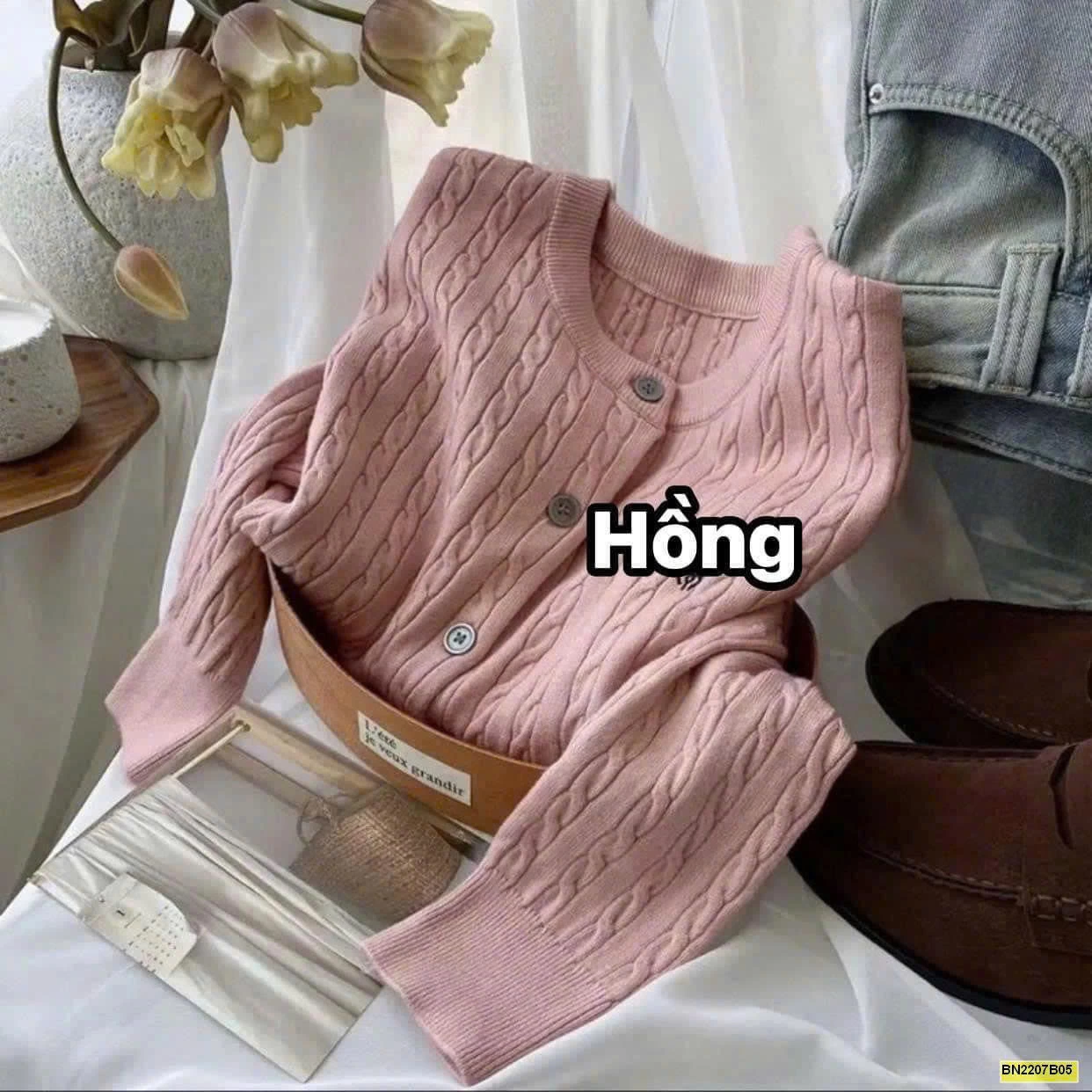 ÁO CARDIGAN LEN THÊU NGỰA
