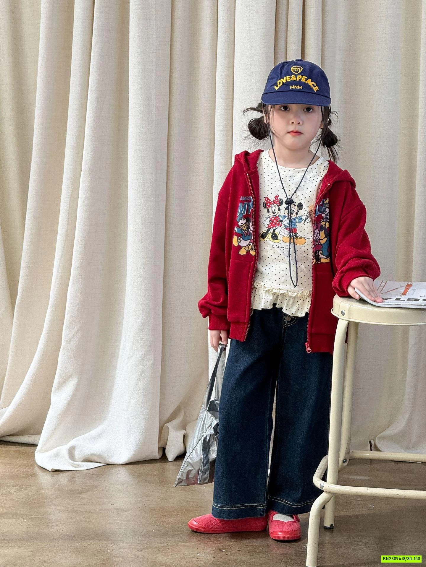 KHOÁC NỈ DA CÁ MICKEY