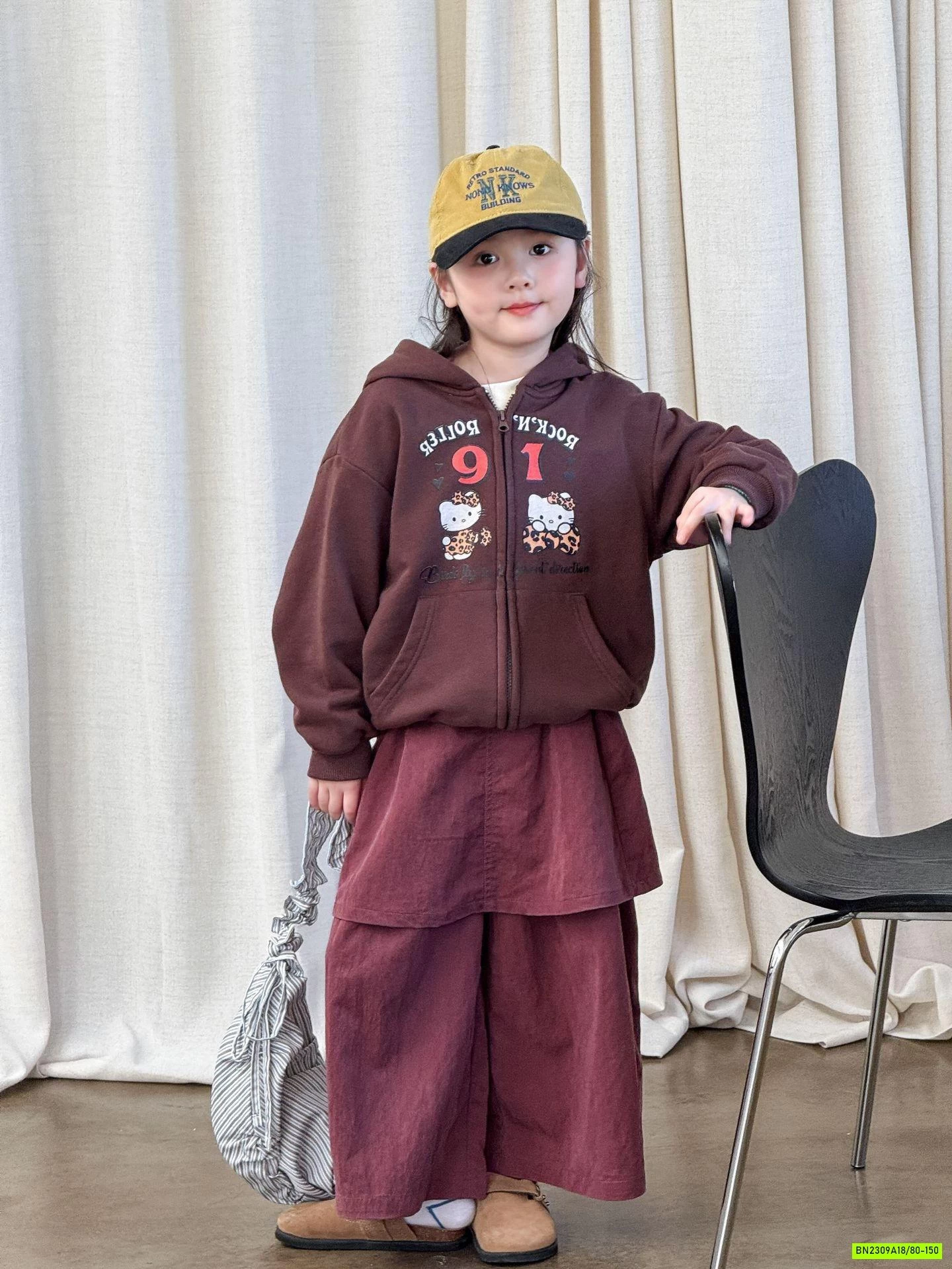 KHOÁC NỈ DA CÁ MICKEY