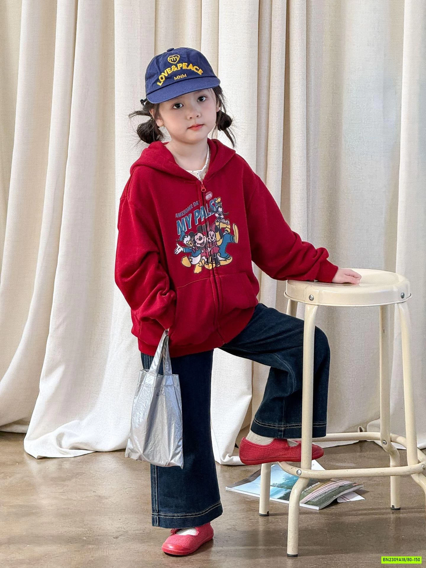 KHOÁC NỈ DA CÁ MICKEY