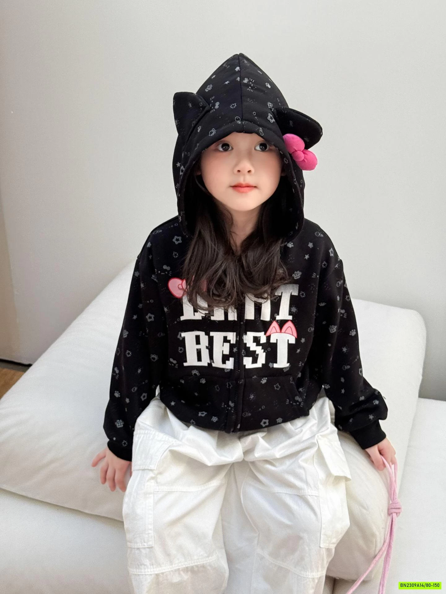 KHOÁC HOODIE MIX QUẦN SUÔNG TRẮNG