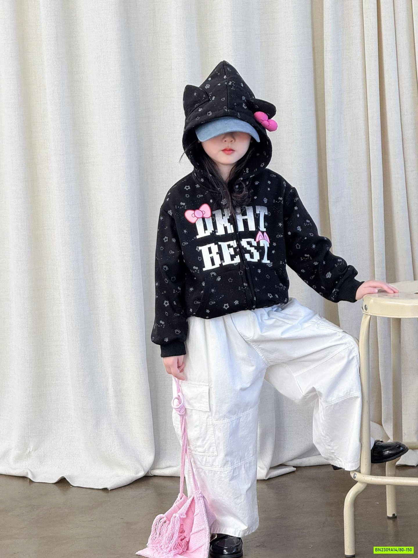 KHOÁC HOODIE MIX QUẦN SUÔNG TRẮNG