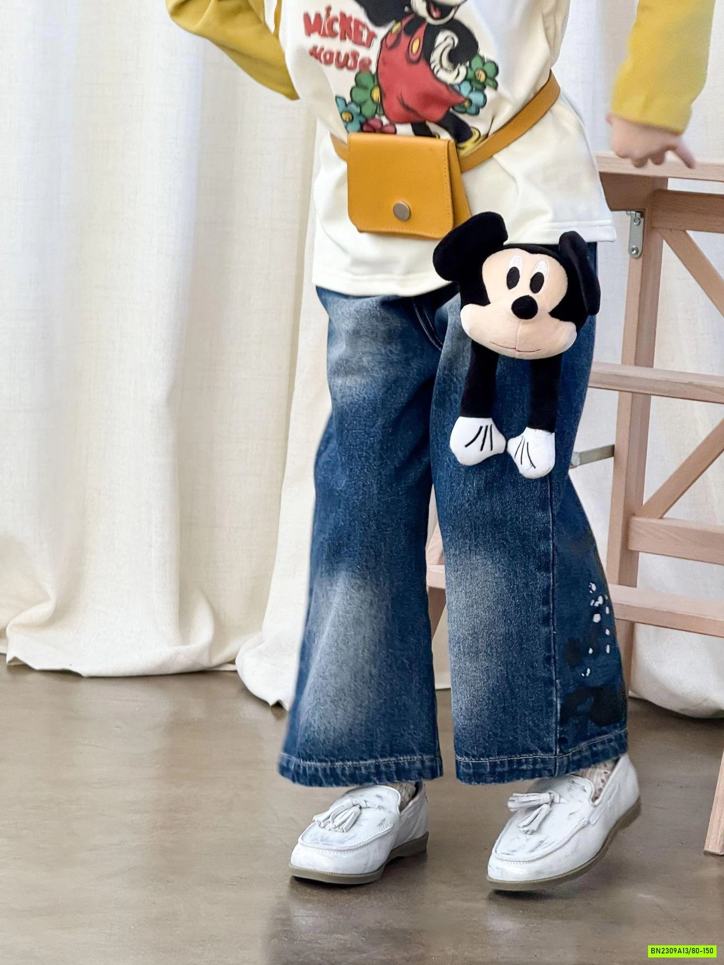 SÉT MICKEY 3 CHI TIẾT