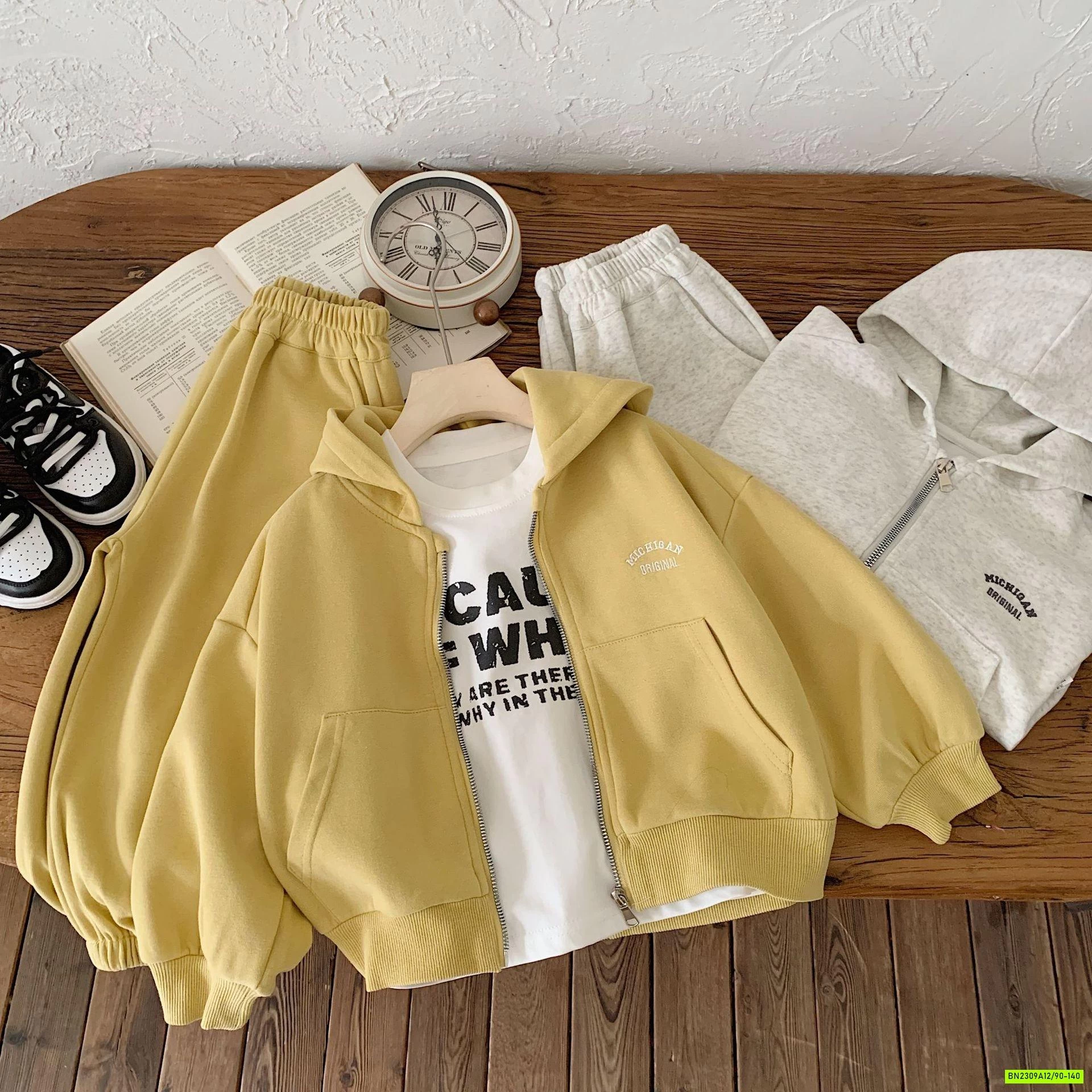 BỘ NỈ ÁO KHOÁC LIỀN MŨ