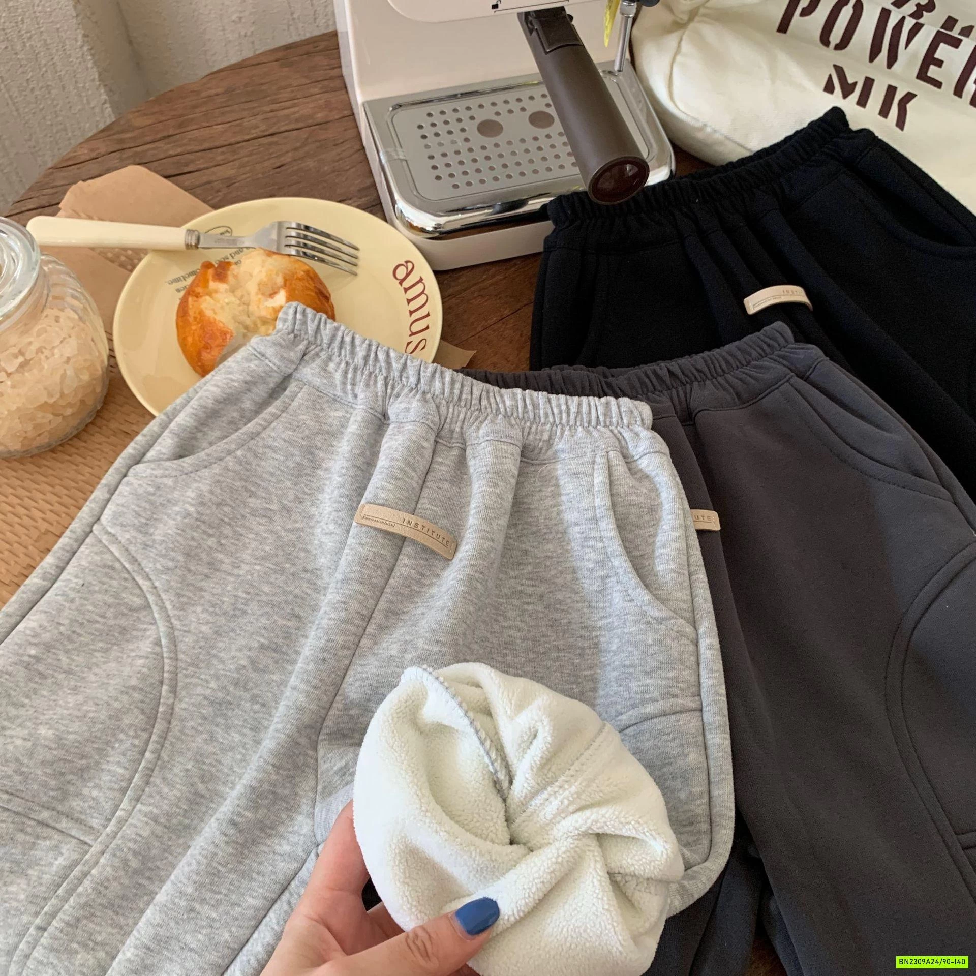 QUẦN NỈ BO GẤU LÓT LÔNG CÙN