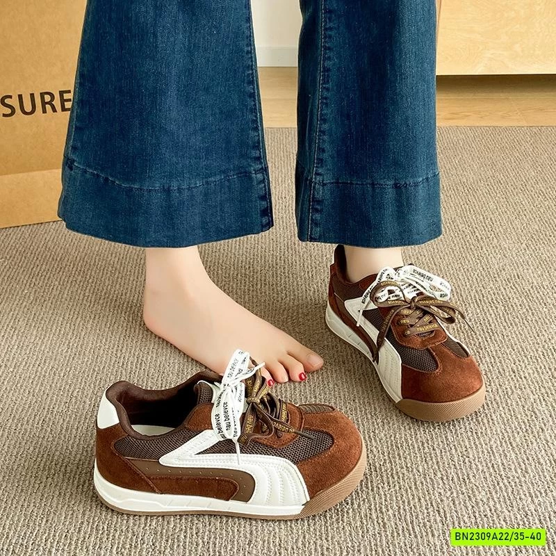 GIÀY THỂ THAO ĐẾ BÁNH MỲ PHỐI MÀU