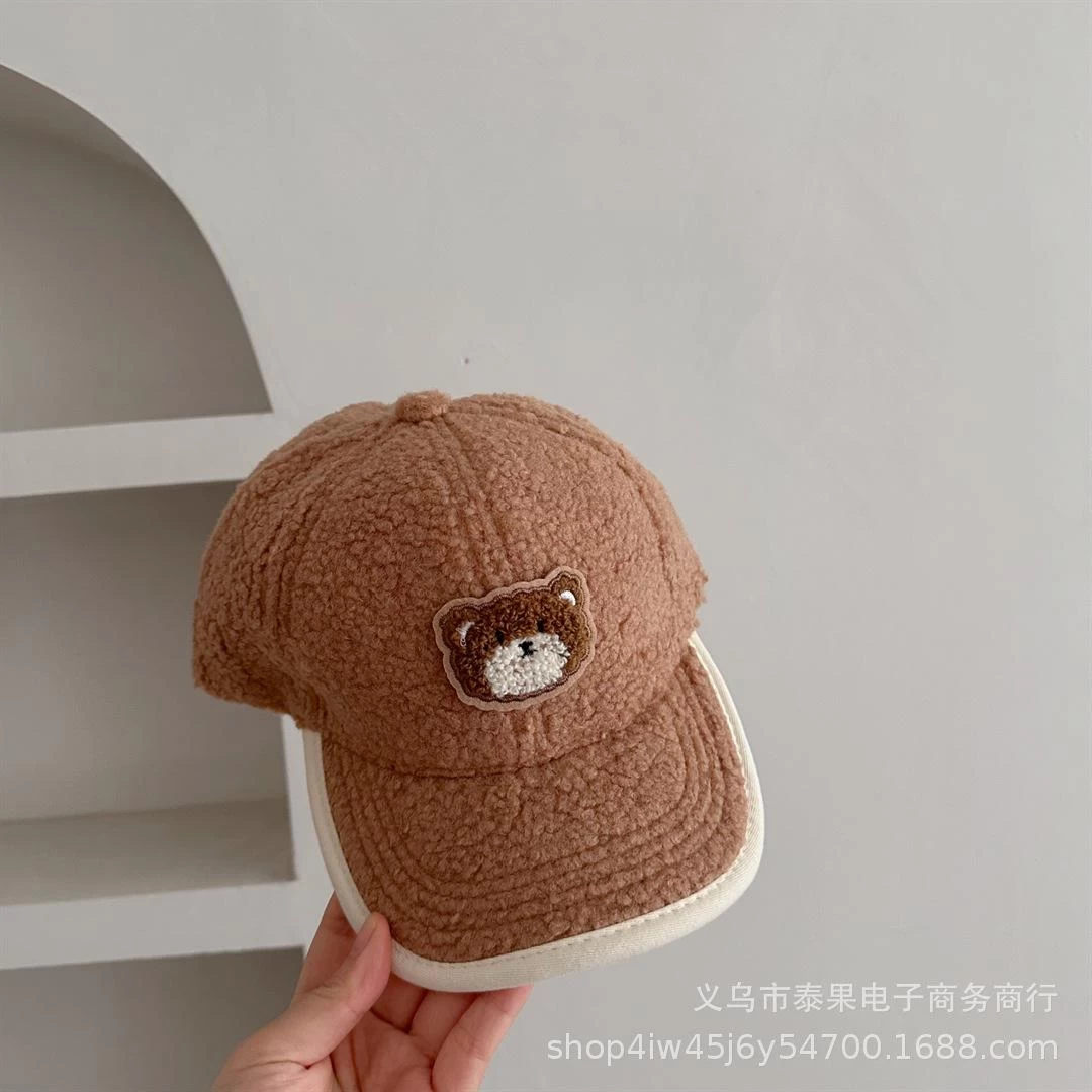 MŨ KẾT LÔNG CỪU GẮN GẤU