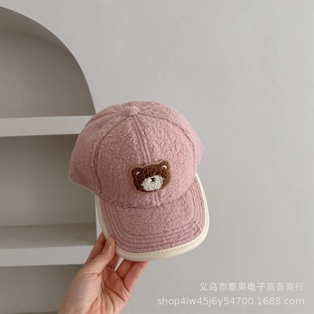 MŨ KẾT LÔNG CỪU GẮN GẤU