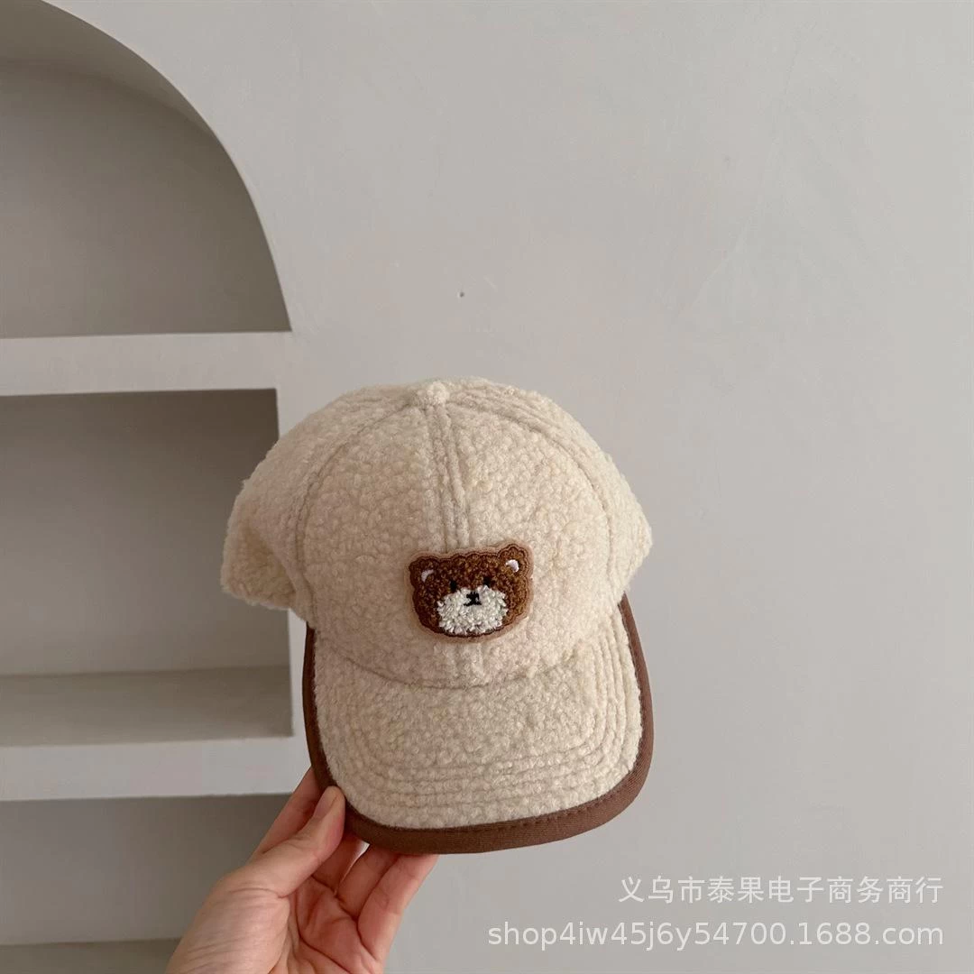 MŨ KẾT LÔNG CỪU GẮN GẤU