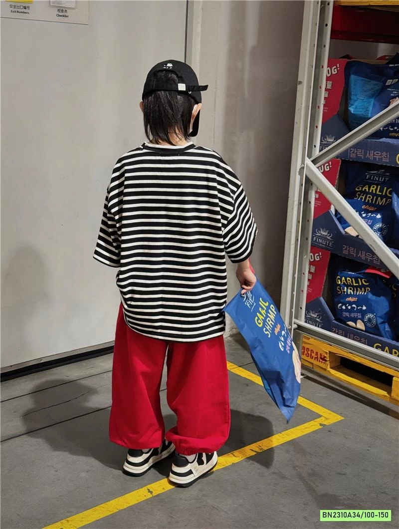 ÁO THUN KẺ HOẠT HÌNH