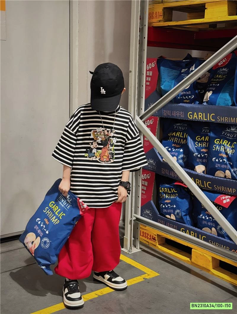 ÁO THUN KẺ HOẠT HÌNH