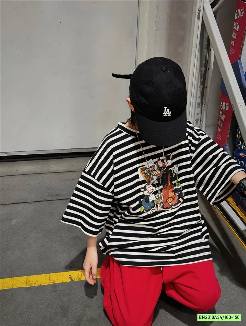 ÁO THUN KẺ HOẠT HÌNH