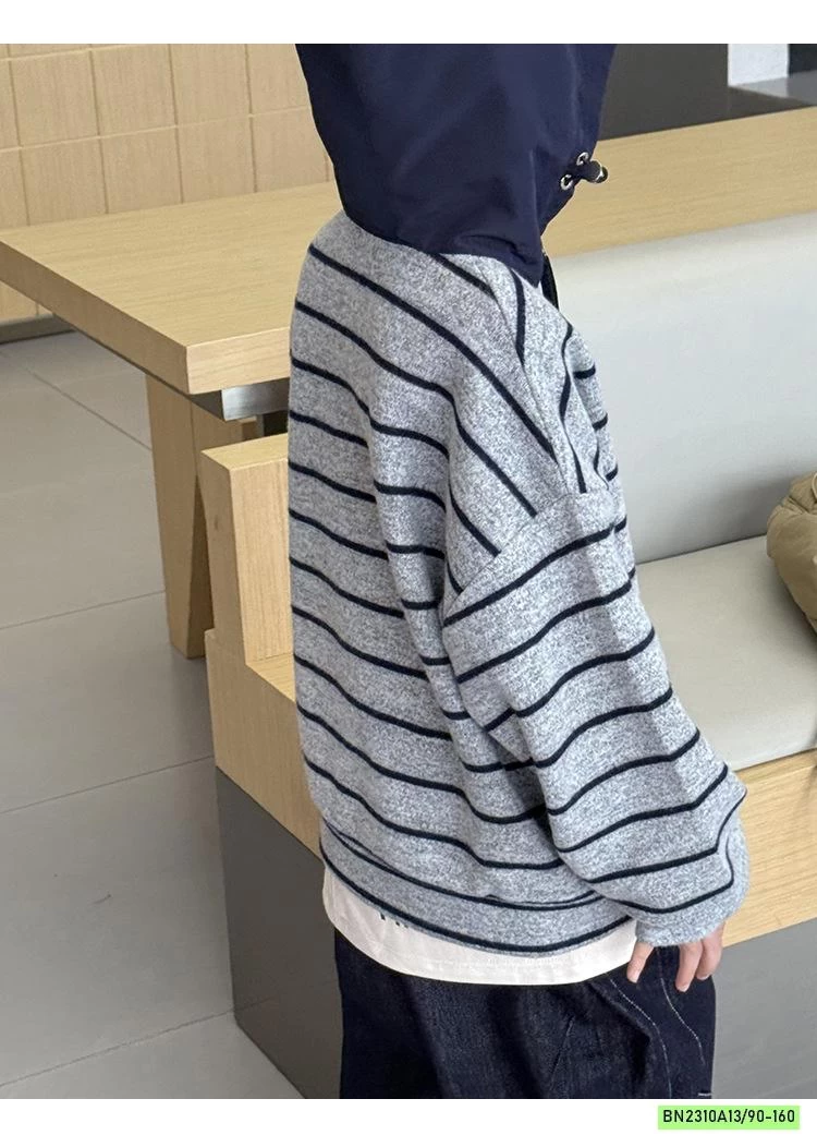 HOODIE NỈ KẺ PHỐI MÀU MŨ