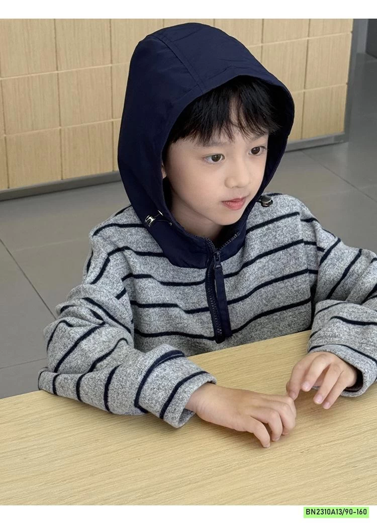 HOODIE NỈ KẺ PHỐI MÀU MŨ