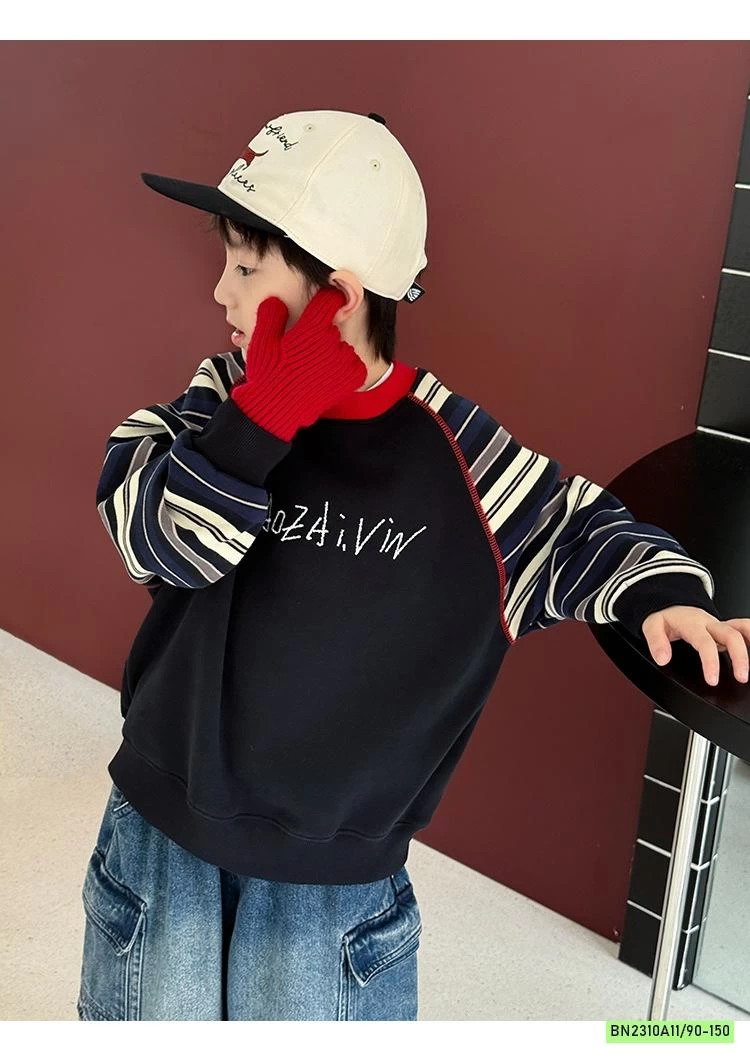 ÁO NỈ PHỐI TAY KẺ LÓT NHUNG