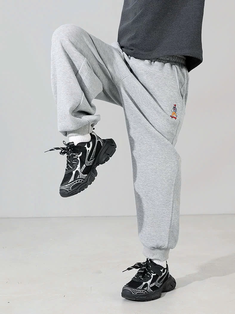 QUẦN NỈ SUỐNG LOGO VÁN TRƯỢT AKL