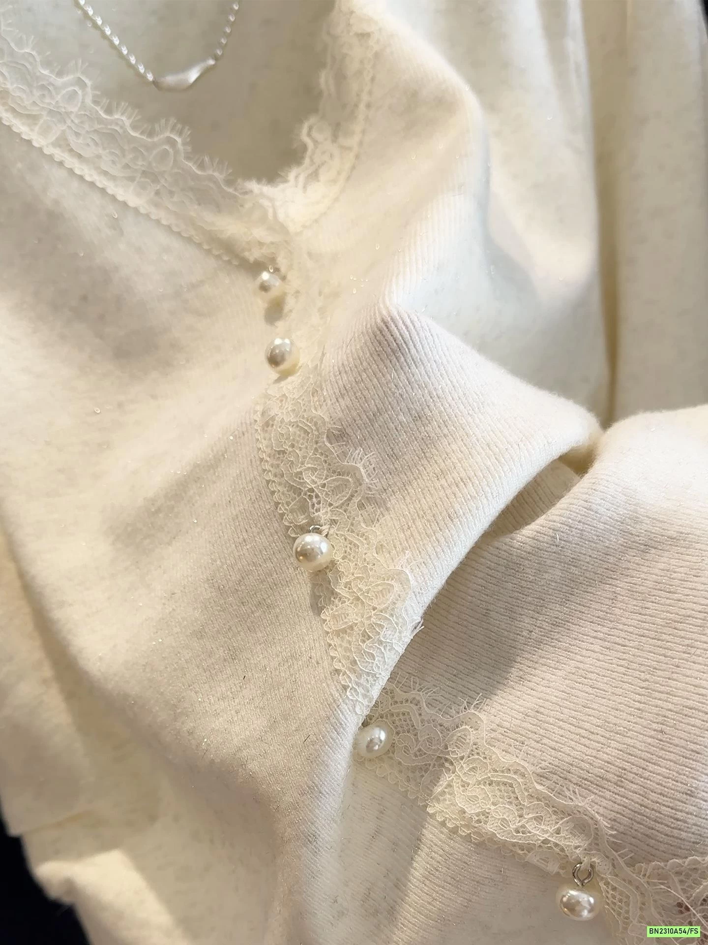 ÁO NỈ RÚT EO VIỀN REN ANNA