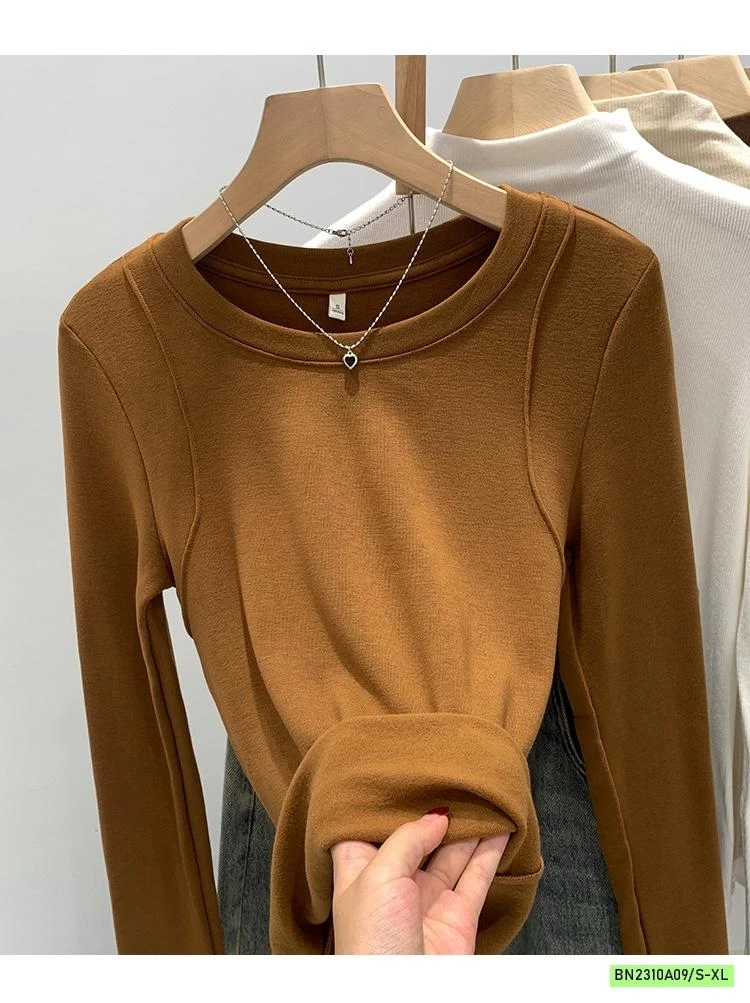 ÁO NỈ VIỀN GÂN VAI GIỮ NHIỆT