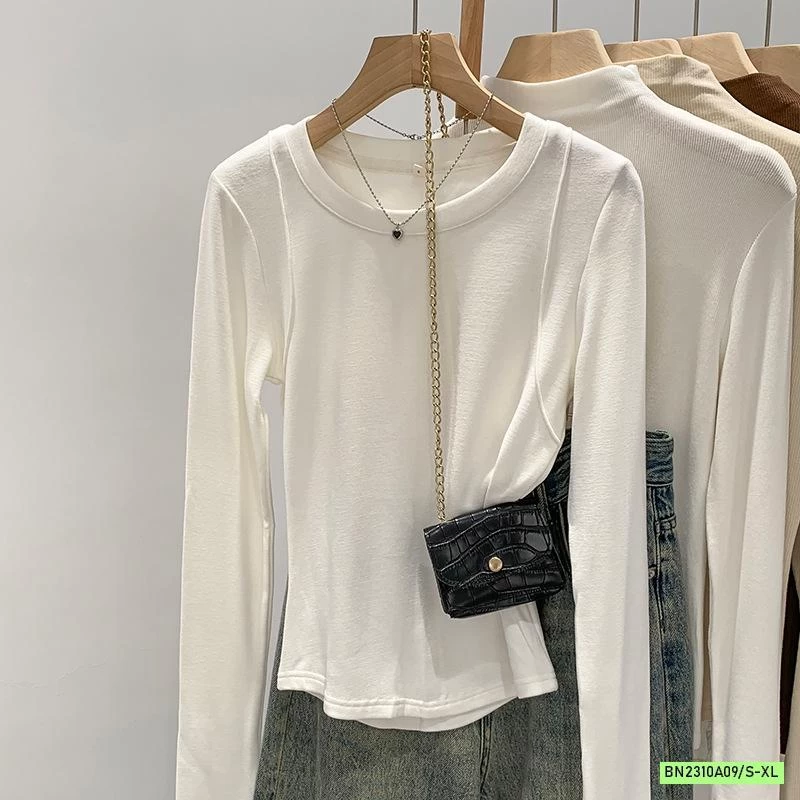 ÁO NỈ VIỀN GÂN VAI GIỮ NHIỆT