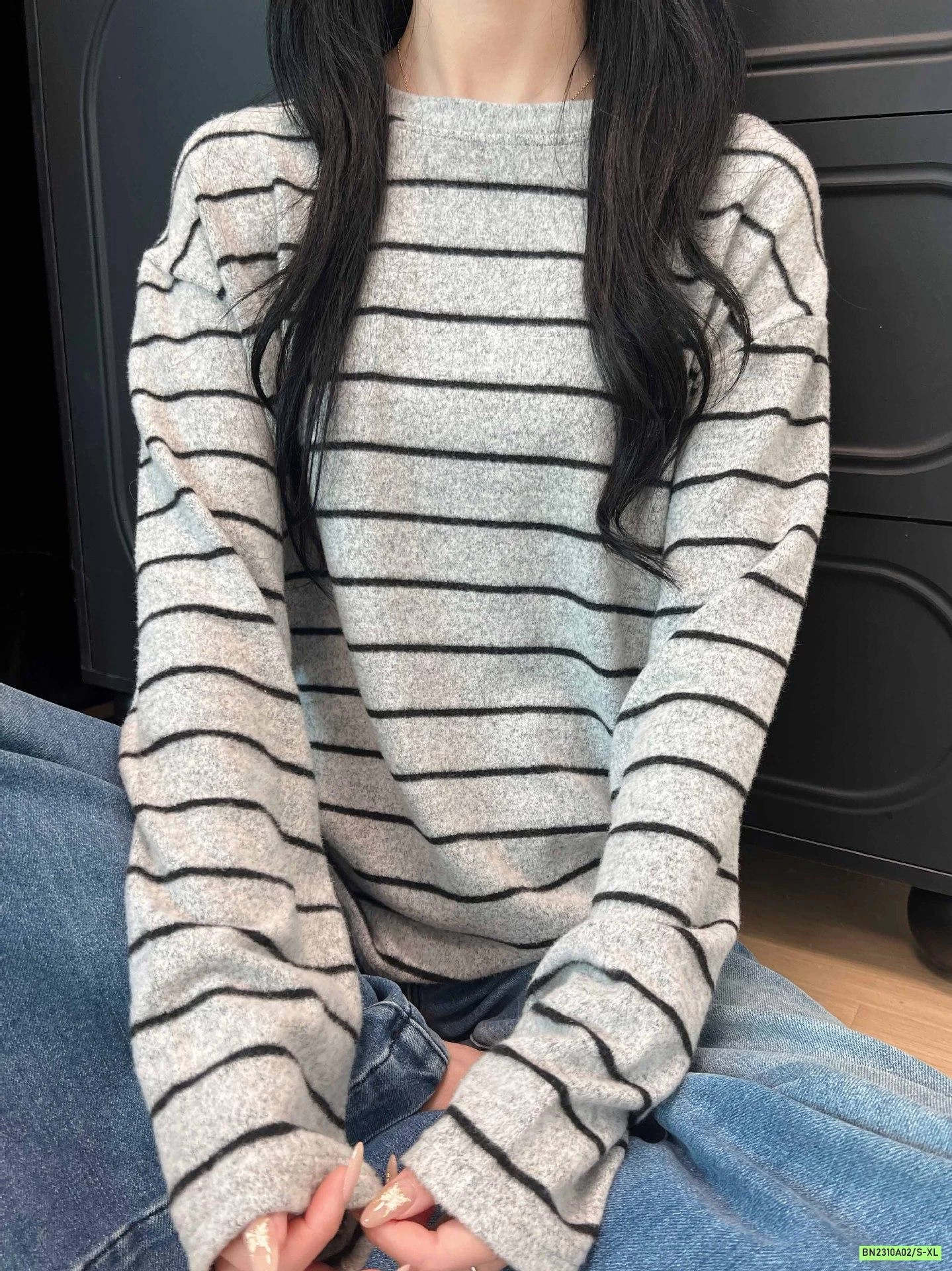 ÁO NỈ GIỮ NHIỆT CỔ TRÒN KẺ NHỎ